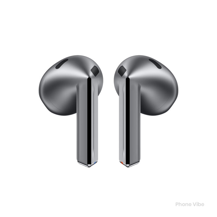 نمای زاویه دار هندزفری سامسونگ Galaxy Buds3 نقره ای